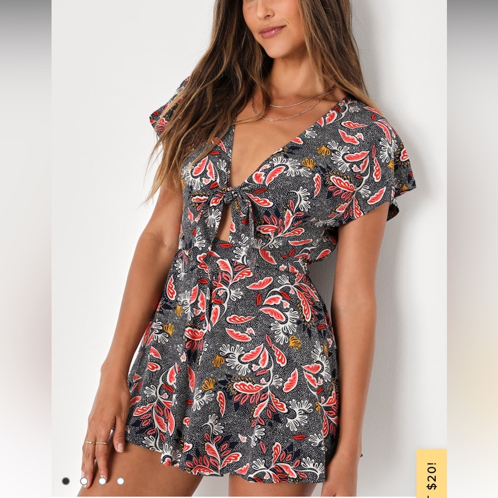 Patterned Romper - image 3
